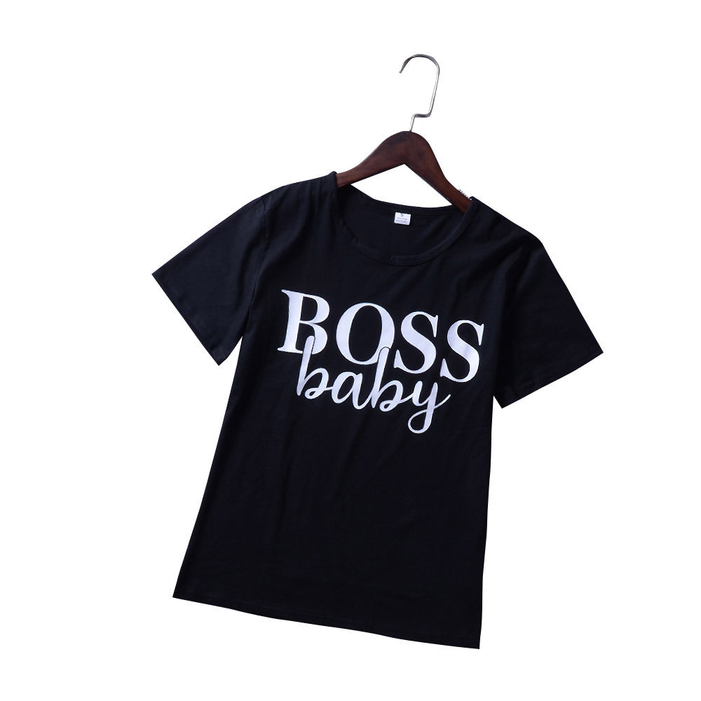 T-shirt casual da donna con stampa a lettere