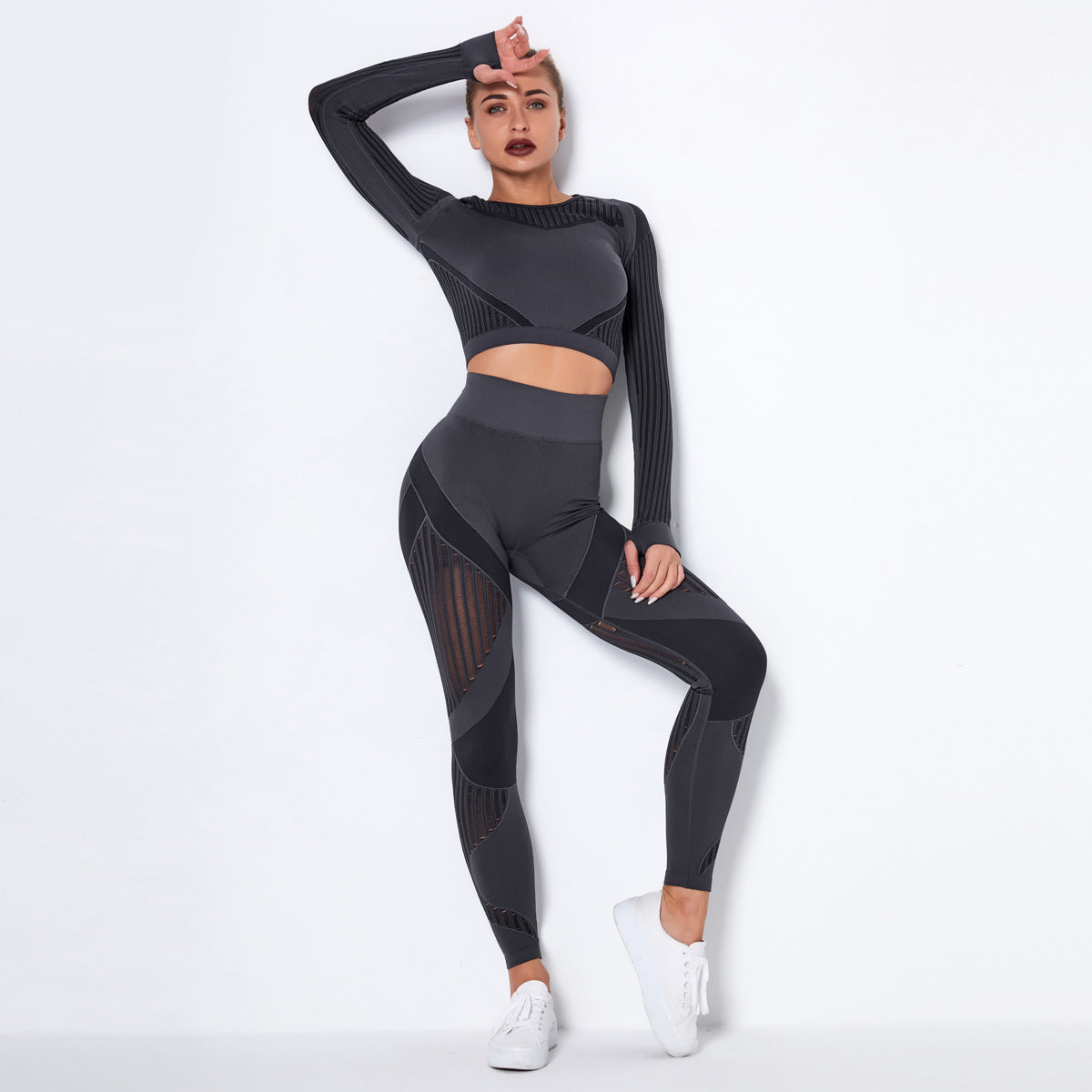 Absorbent long-sleeved yoga suit