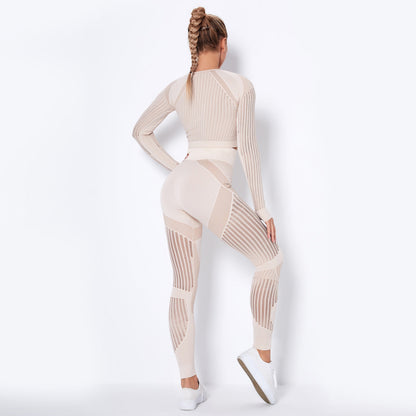 Absorbent long-sleeved yoga suit