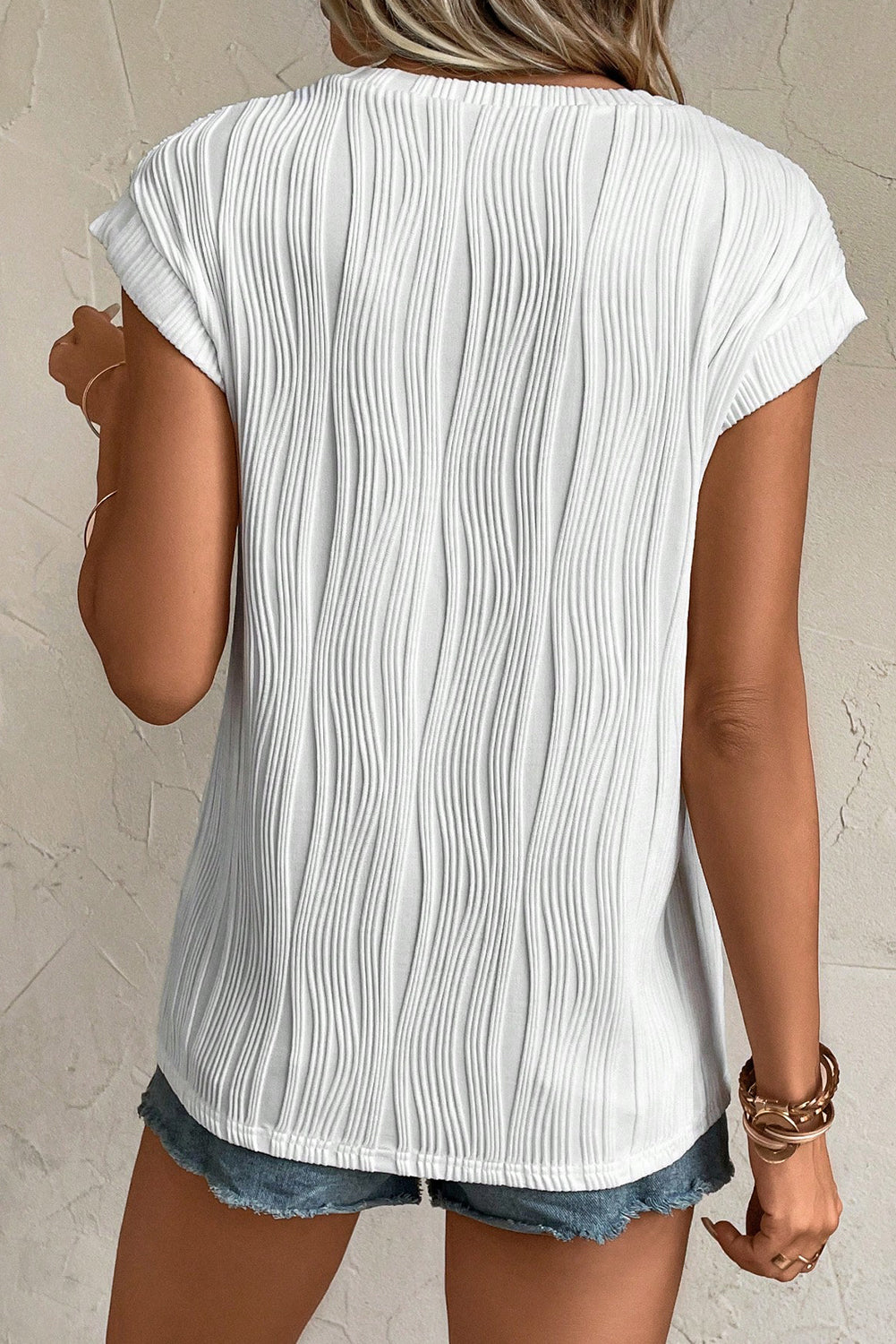 Cap sleeve top with wavy texture