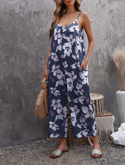 Floral print suspender jumpsuit, pocketed.