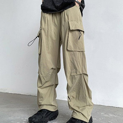 Versatile slim-fit draping trousers.