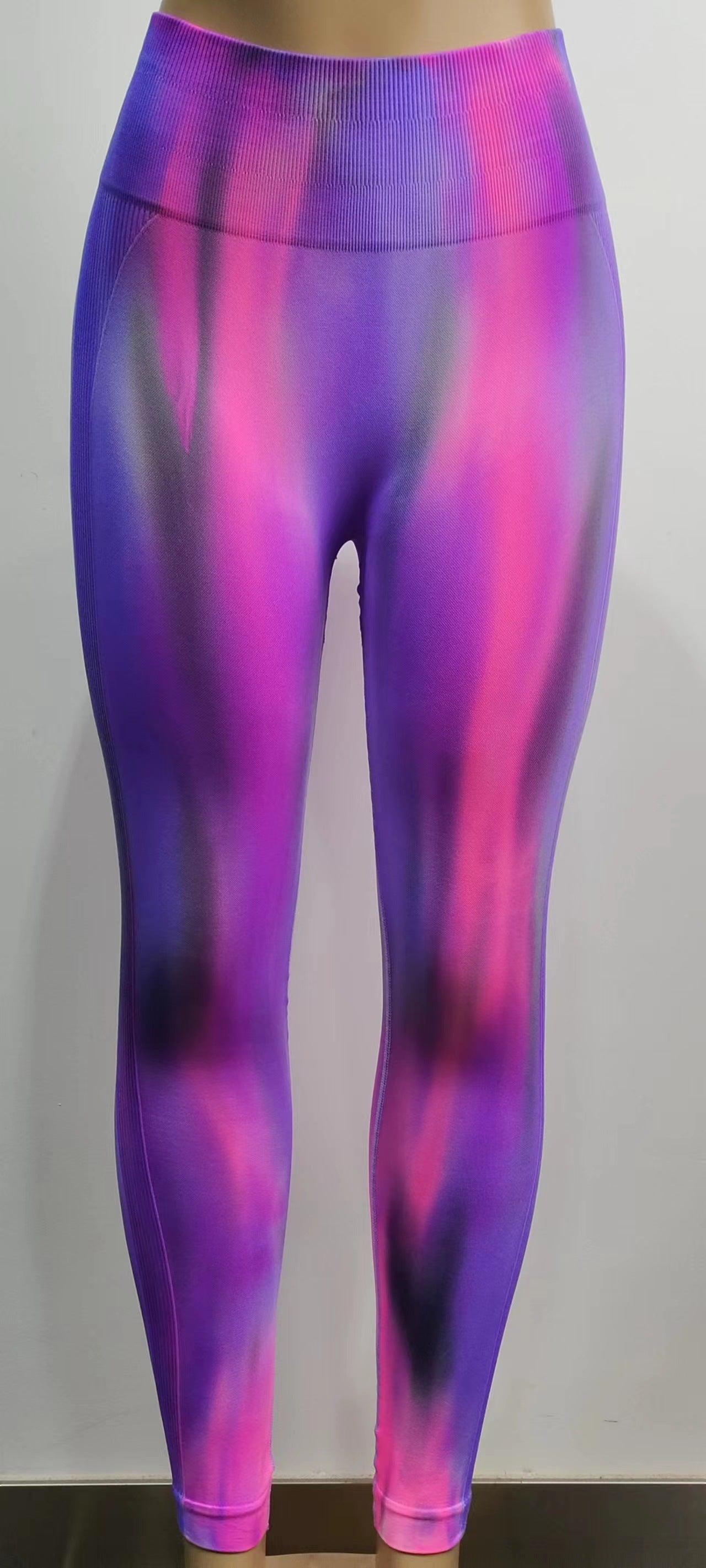 Seamless tie-dye yoga pants