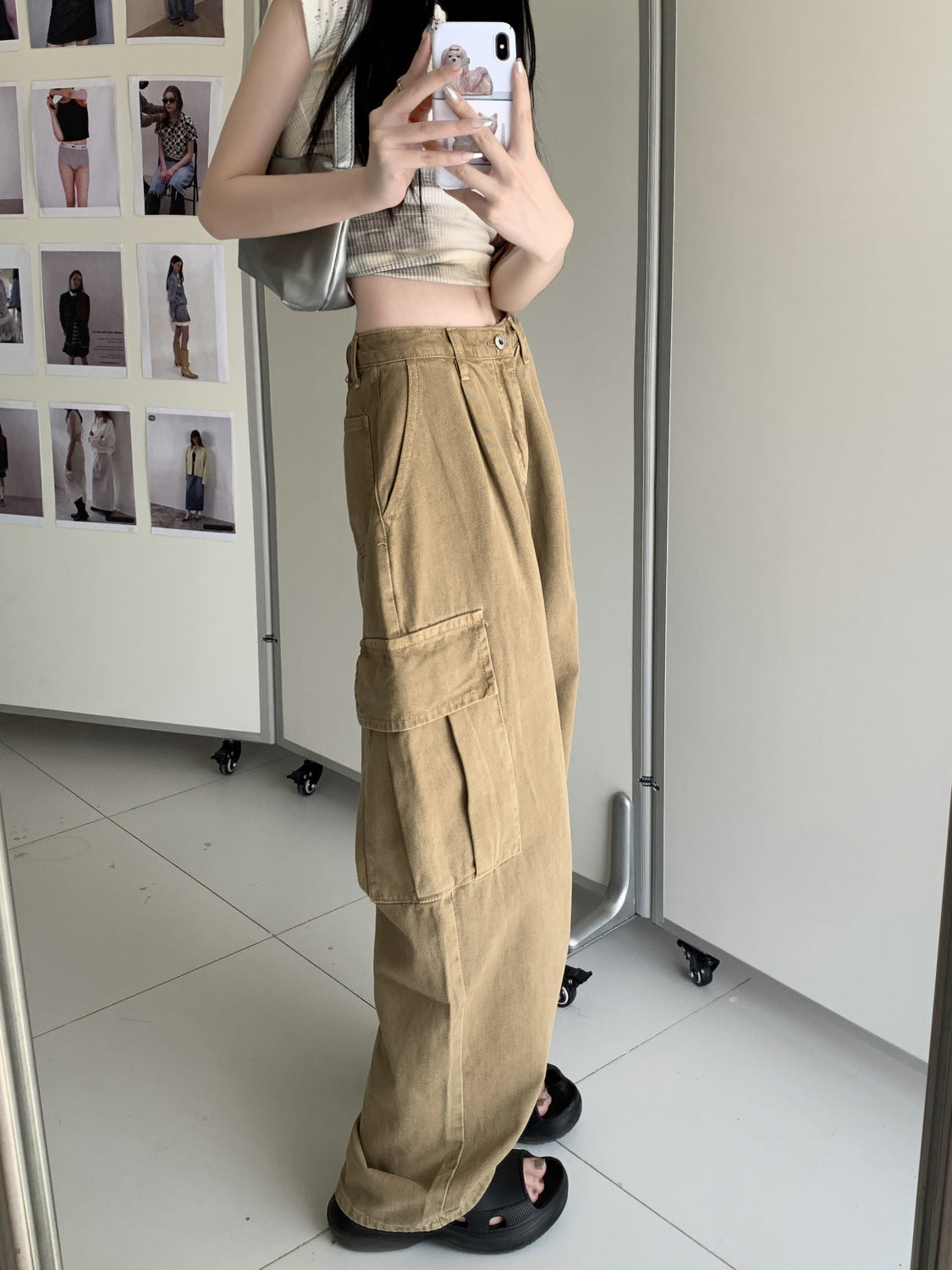 Pantaloni larghi dritti da donna