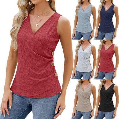 Buttoned V-neck sleeveless summer vest.