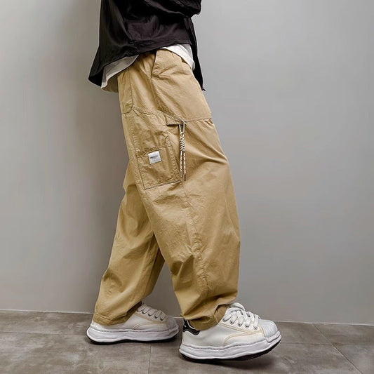 Niche loose straight-leg pants.