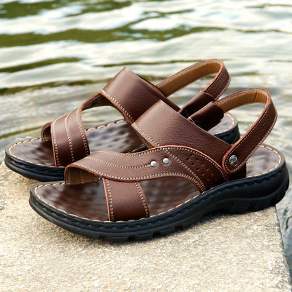 Adjustable back strap beach slides.