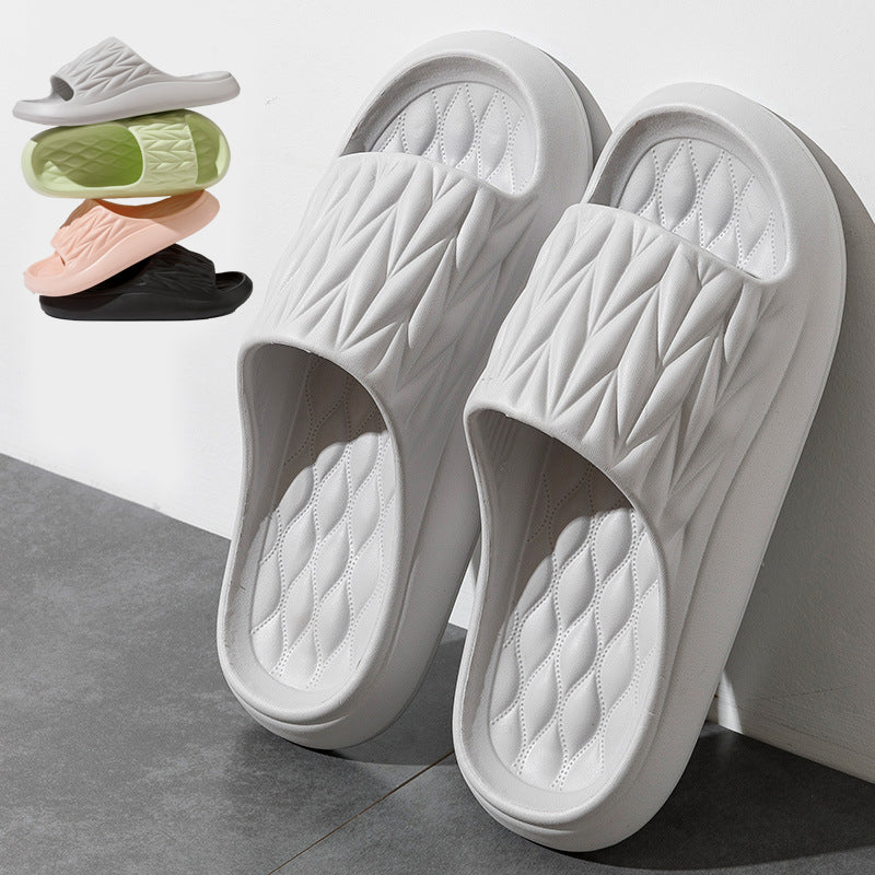 Stylish leaf-textured indoor slippers