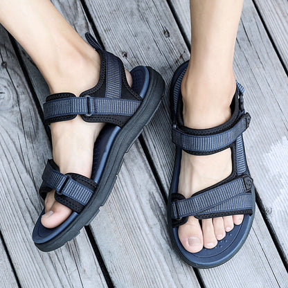 New lightweight non-slip sandals: soft.